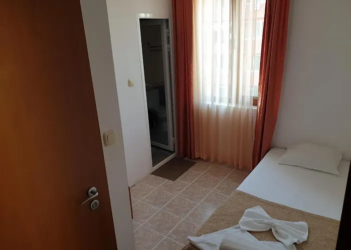 Family Dramchev Affittacamere Nesebar